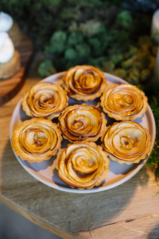Thanksgiving PRE-ORDER: Apple Rosette Mini Tarts (Set of 7)