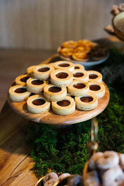 Thanksgiving PRE-ORDER: Burnt Caramel Sablé Cookies (Set of 6)